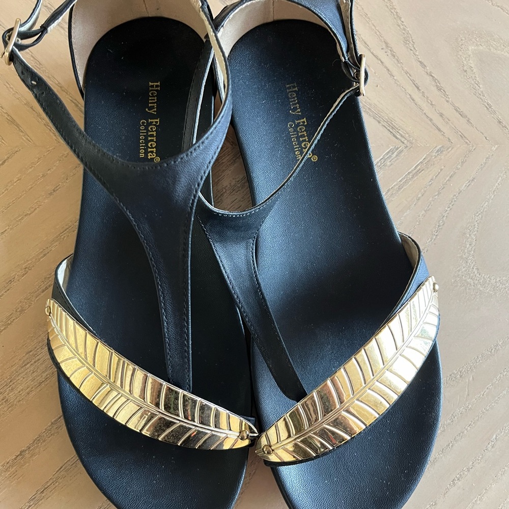 Eve Black Sandals from Henry Ferreira / Size 9